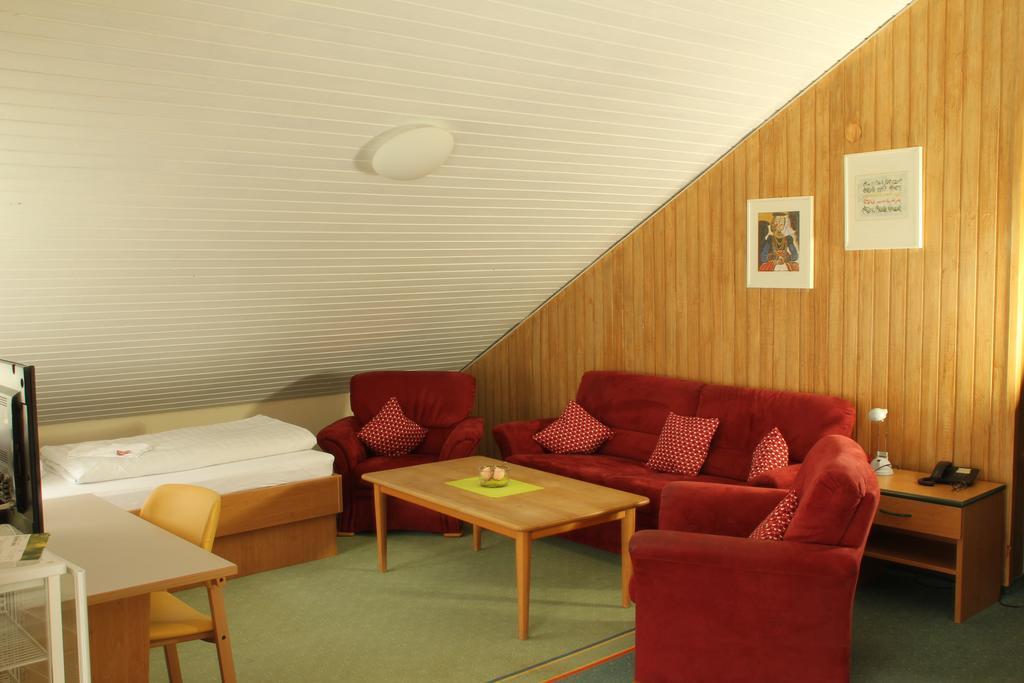 Hotel Traube Offenburg Ngoại thất bức ảnh