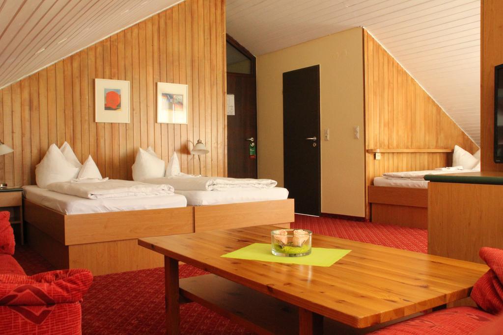 Hotel Traube Offenburg Ngoại thất bức ảnh