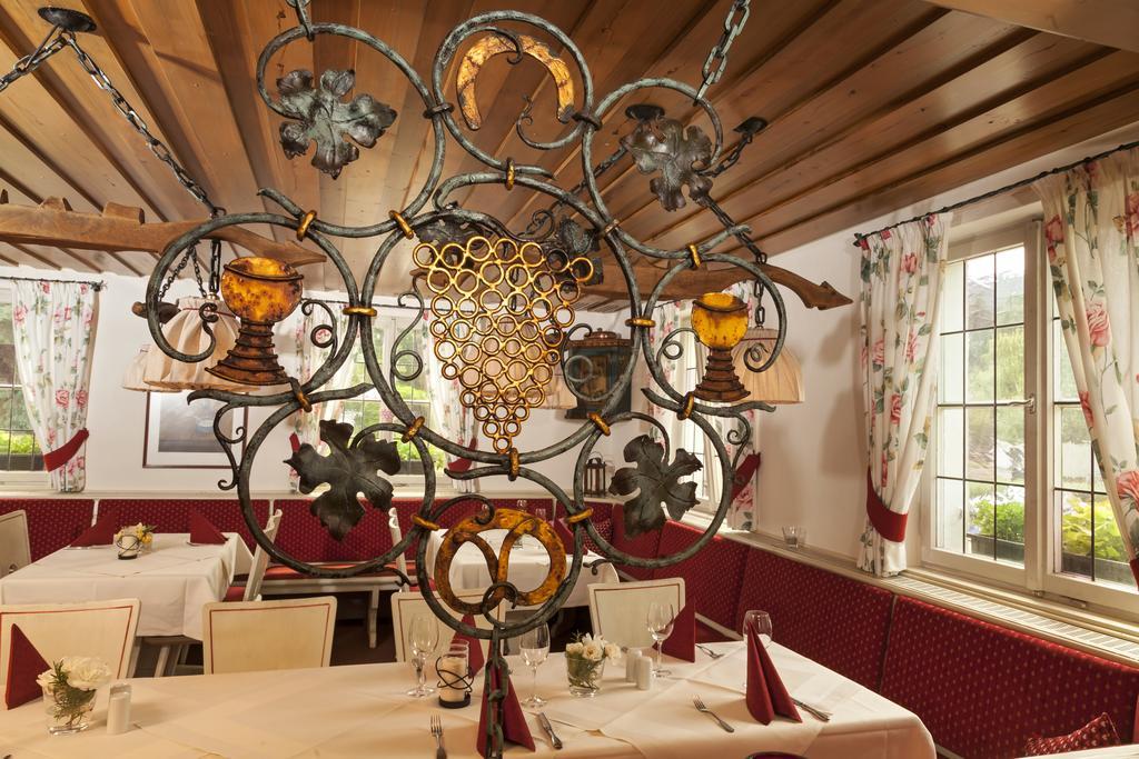 Hotel Traube Offenburg Ngoại thất bức ảnh