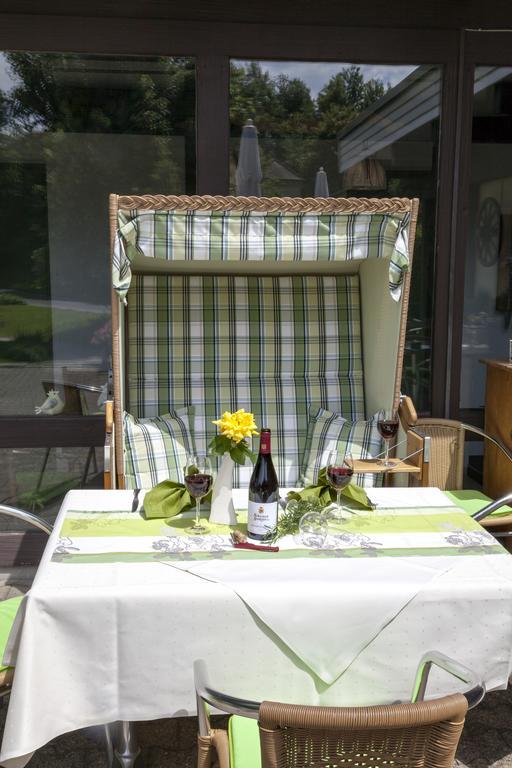 Hotel Traube Offenburg Ngoại thất bức ảnh